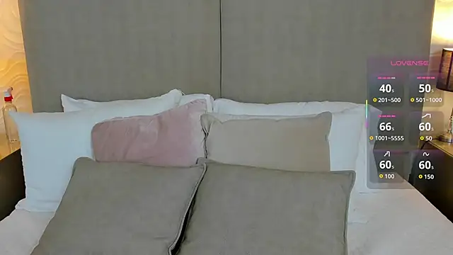 Snapshot of baby_naomy chatting on 24, 10, 2025 baby naomy online show from 24, 10, 2025