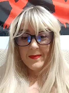 Amelialove42 online show from 19, 11, 2025