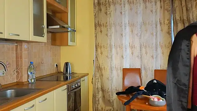 AlinaAldrete online show from 31, 10, 2025