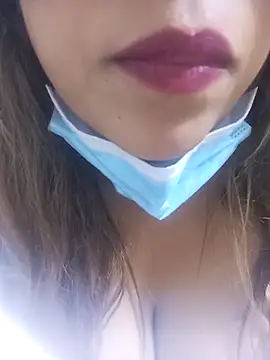 Snapshot of FATIFATIMOROC chatting on 25, 11, 2025 FATIFATIMOROC online show from 25, 11, 2025