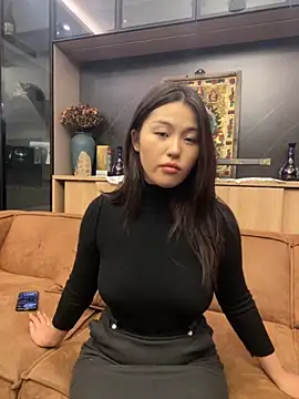 Snapshot of zhenzhen666 chatting on 5, 11, 2025 zhenzhen666 online show from 5, 11, 2025