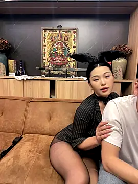 Snapshot of zhenzhen666 chatting on 6, 11, 2025 zhenzhen666 online show from 6, 11, 2025