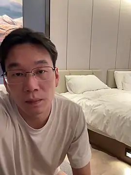 Snapshot of zhenzhen666 chatting on 9, 11, 2025 zhenzhen666 online show from 9, 11, 2025