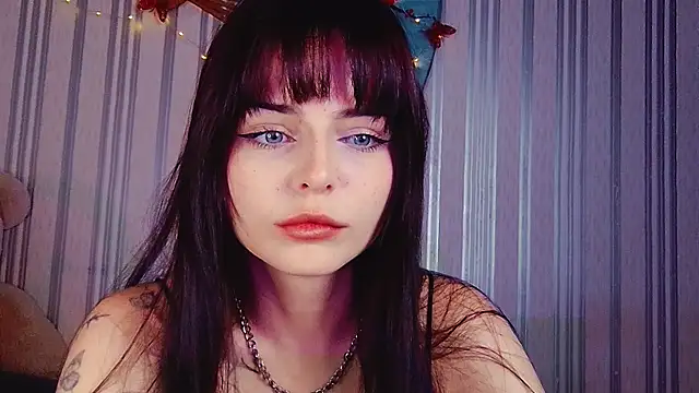 ArianaLight online show from 20, 7, 2026