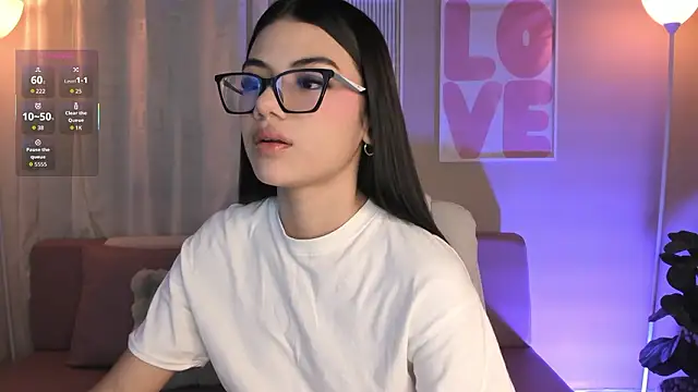 MarianaaDooll online show from 2, 2, 2026