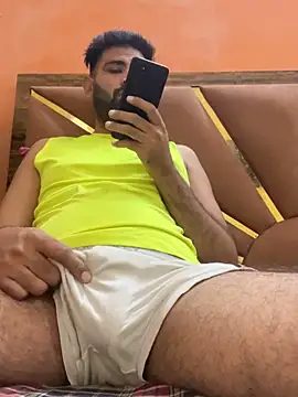 Snapshot of AlexSexMex123 chatting on 15, 10, 2025 AlexSexMex123 online show from 15, 10, 2025
