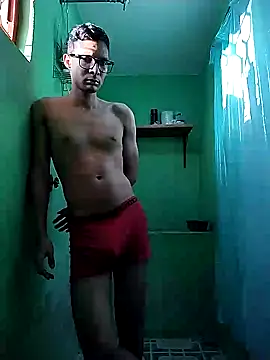 Snapshot of JonaTorres chatting on 12, 10, 2025 JonaTorres online show from 12, 10, 2025