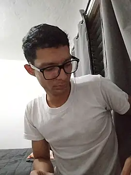 Snapshot of JonaTorres chatting on 26, 2, 2026 JonaTorres online show from 26, 2, 2026