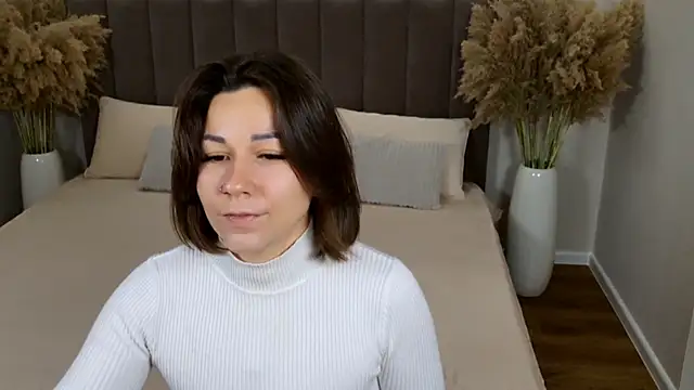 Snapshot of EdenSolis chatting on 21, 11, 2025 EdenSolis online show from 21, 11, 2025