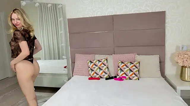 IndieMoon online show from 6, 3, 2026