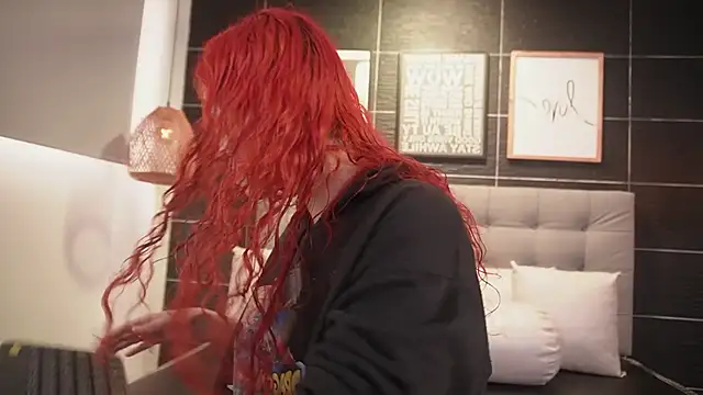 Thalia Karlson online show from 2, 2, 2026