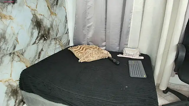 beauty lana18 online show from 18, 12, 2025