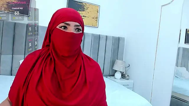  naylaa  online show from 16, 10, 2025