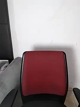 SweetBedroomEyez online show from 6, 2, 2026