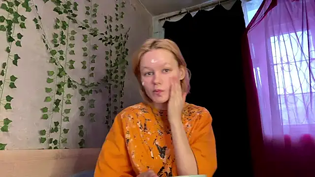 Snapshot of Kate_mikki chatting on 18, 12, 2025 Kate mikki online show from 18, 12, 2025