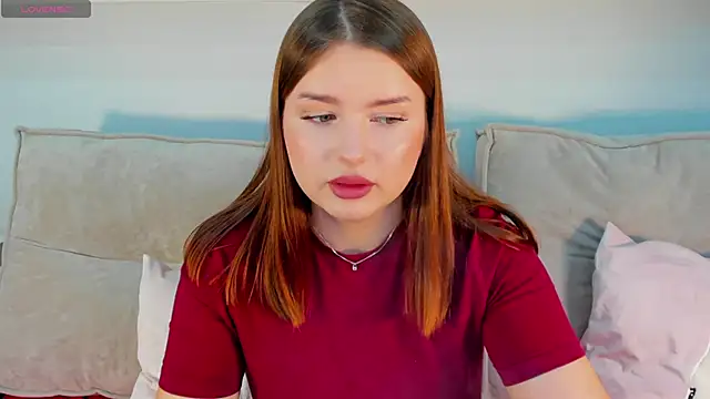 Maria Reiiden online show from 11, 10, 2025