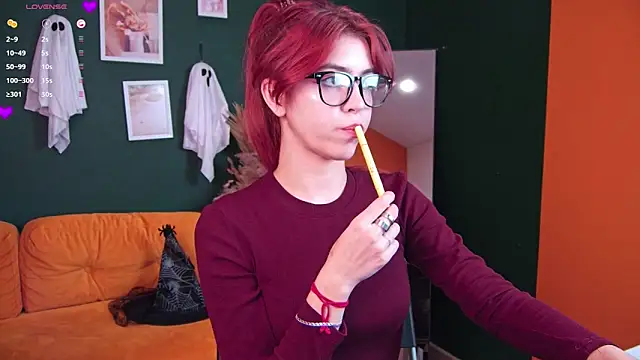 SabrinaCutie online show from 15, 10, 2025