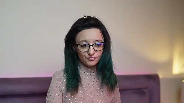 JoelleApril online show from 6, 3, 2026