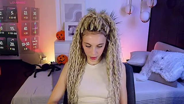 mia silkk online show from 31, 10, 2025