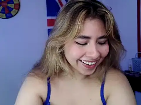 Snapshot of sofiazaf5 chatting on 17, 10, 2025 sofiazaf5 online show from 17, 10, 2025