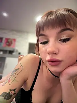 Snapshot of nika666 chatting on 12, 10, 2025 nika666 online show from 12, 10, 2025
