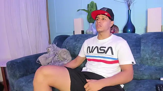 Adrian Volt online show from 14, 12, 2025