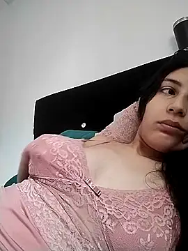 Thaila-Aurora online show from 26, 10, 2025