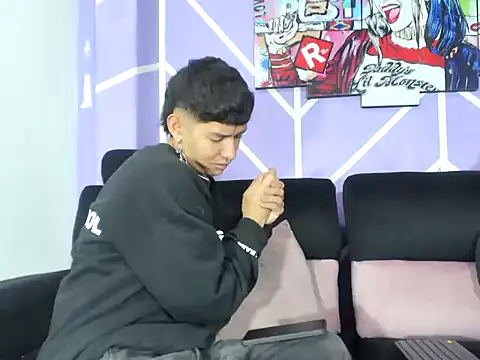 heyy noah11 online show from 16, 4, 2026