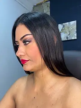 Snapshot of _Isabella_1 chatting on 18, 10, 2025 Isabella 1 online show from 18, 10, 2025