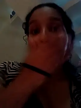 Snapshot of Belindamuller chatting on 1, 12, 2025 Belindamuller online show from 1, 12, 2025