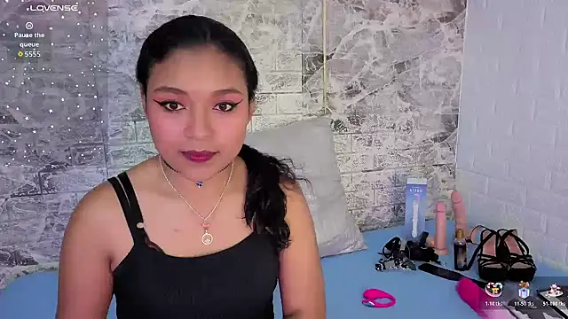 taylorexotic online show from 3, 11, 2025