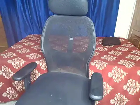 hii tanisha online show from 4, 4, 2026