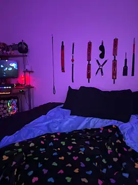 Snapshot of MiniMonroe chatting on 27, 11, 2025 MiniMonroe online show from 27, 11, 2025