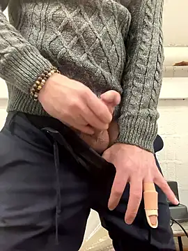 AlexGogo23 online show from 6, 1, 2026