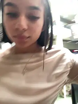 AlyssaRay online show from 12, 2, 2026