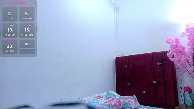 Snapshot of chubbykinkyygirl chatting on 10, 11, 2025 chubbykinkyygirl online show from 10, 11, 2025