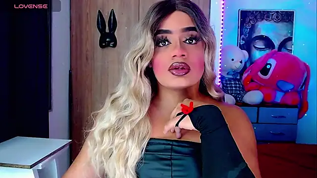 Snapshot of Sofiabigcock22 chatting on 17, 10, 2025 Sofiabigcock22 online show from 17, 10, 2025