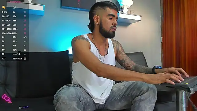 Snapshot of black_kameron_ chatting on 28, 10, 2025 black kameron online show from 28, 10, 2025