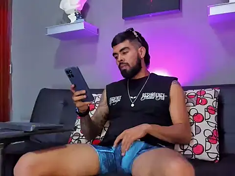 black kameron  online show from 4, 11, 2025