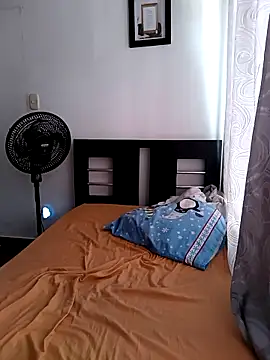 Ruberga20 online show from 4, 12, 2025