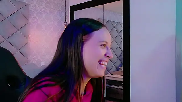 CARO ADAMS1 online show from 26, 11, 2025