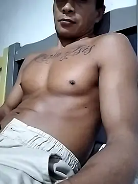 Snapshot of Moreno-Charmoso_30 chatting on 18, 10, 2025 Moreno-Charmoso 30 online show from 18, 10, 2025