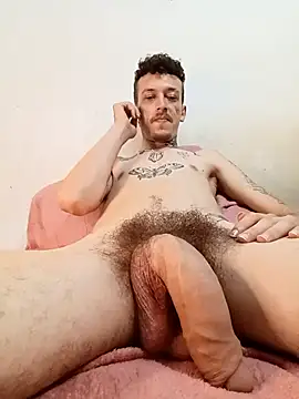 RuivoDotado24cm online show from 11, 11, 2025