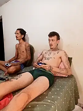 RuivoDotado24cm online show from 22, 11, 2025