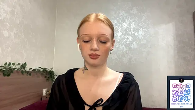 Iamlylu online show from 3, 12, 2025