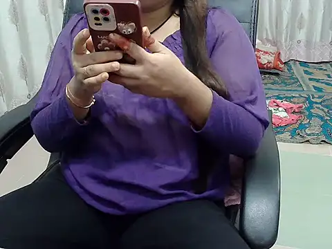 Snapshot of SexyRani2000 chatting on 17, 6, 2026 SexyRani2000 online show from 17, 6, 2026