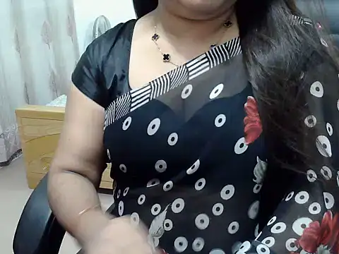 Snapshot of SexyRani2000 chatting on 25, 6, 2026 SexyRani2000 online show from 25, 6, 2026