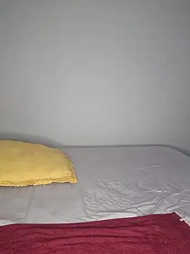 Snapshot of certifiedhottie2025 chatting on 6, 1, 2026 certifiedhottie2025 online show from 6, 1, 2026