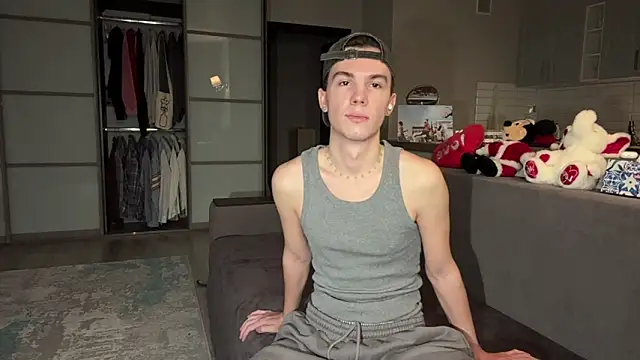 Snapshot of Jeremy1Scott chatting on 21, 11, 2025 Jeremy1Scott online show from 21, 11, 2025