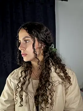 Snapshot of danna_gomez_07 chatting on 4, 12, 2025 danna gomez 07 online show from 4, 12, 2025